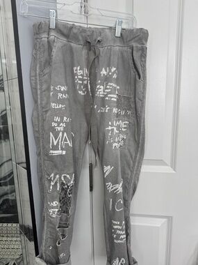 Gray Graphic Drawstring Joggers for Women